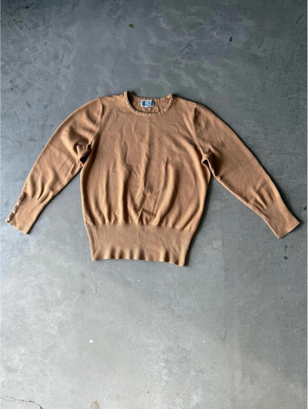 JM Collection / Knit Sweater / Button Cuff / Tan